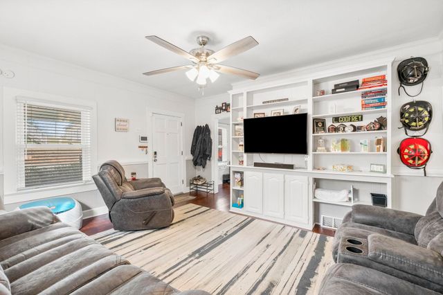 24 S Main Street, Startex, SC 29377