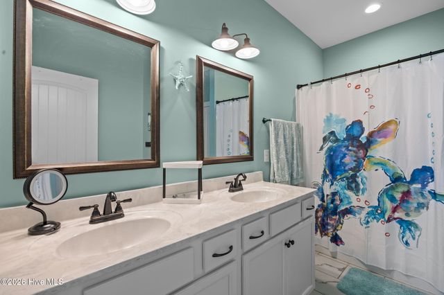 129 NW 11th Street, Oak Island, NC 28465