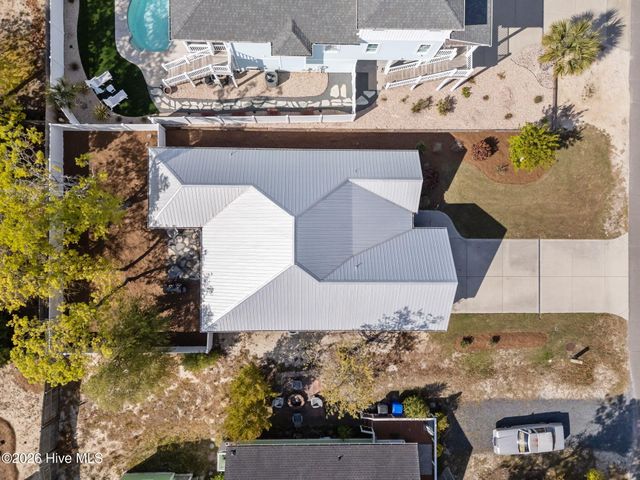 129 NW 11th Street, Oak Island, NC 28465