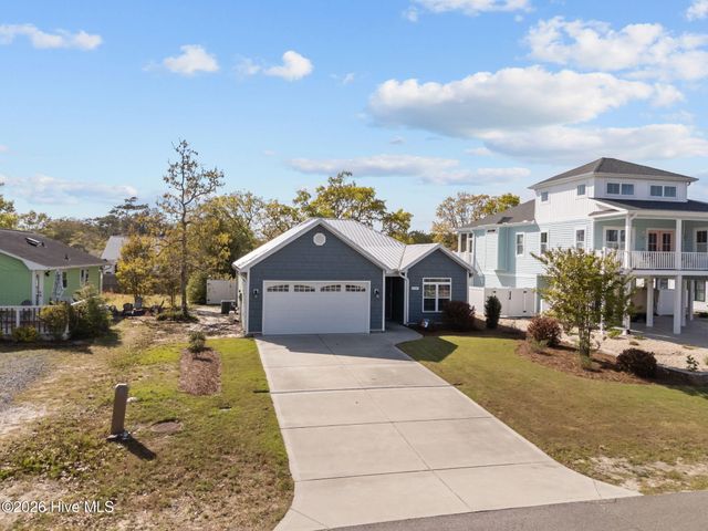 129 NW 11th Street, Oak Island, NC 28465