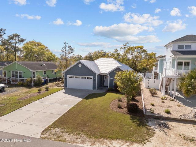 129 NW 11th Street, Oak Island, NC 28465