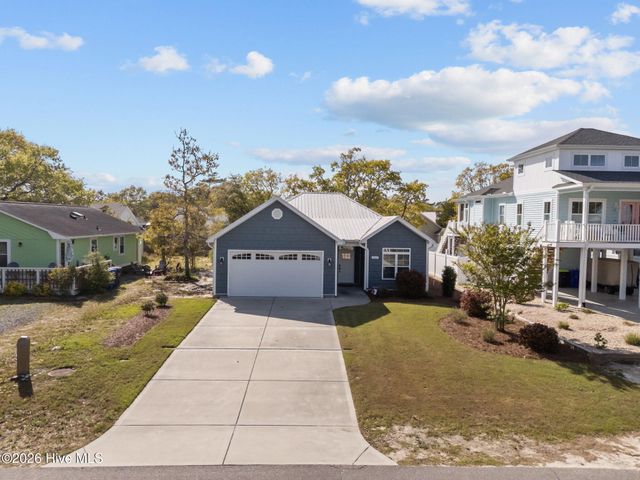 129 NW 11th Street, Oak Island, NC 28465