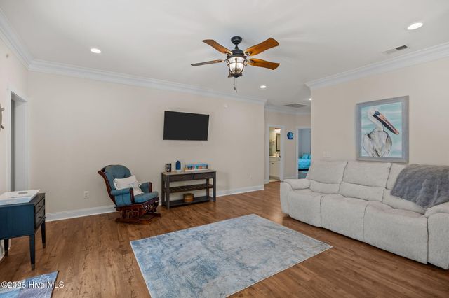 129 NW 11th Street, Oak Island, NC 28465