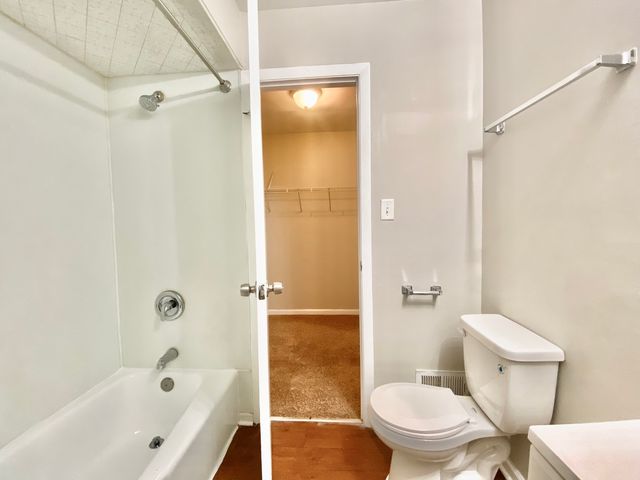 22962 Bruce Drive, Richton Park, IL 60471