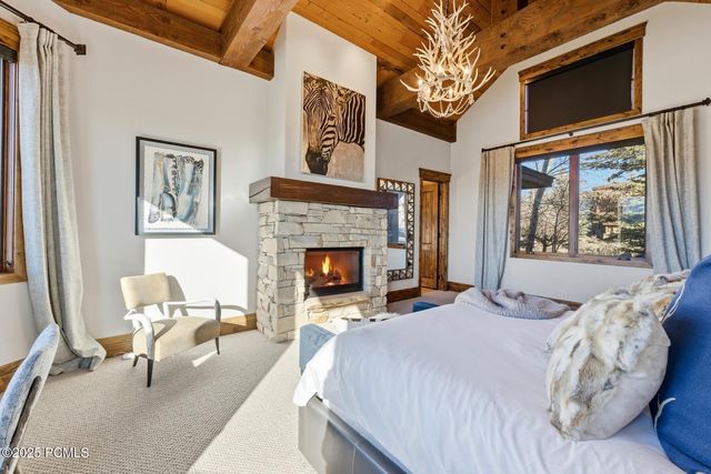 2650 E Cliff Rose Court, Park City, UT 84098