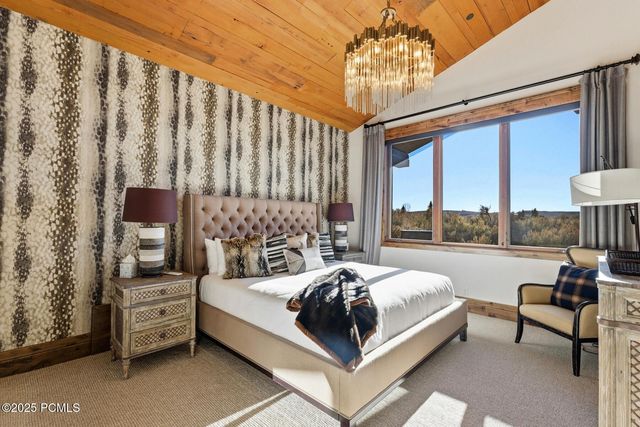 2650 E Cliff Rose Court, Park City, UT 84098