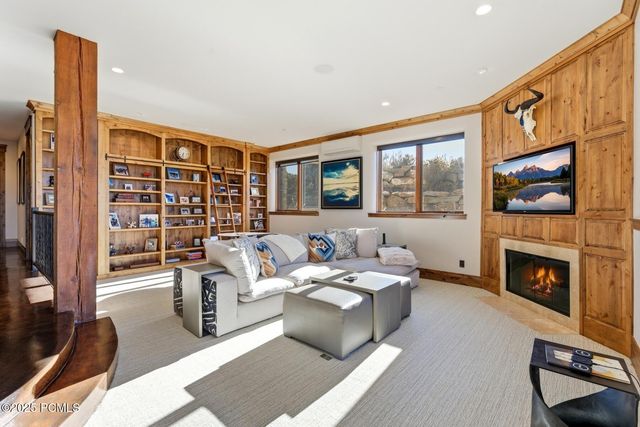2650 E Cliff Rose Court, Park City, UT 84098