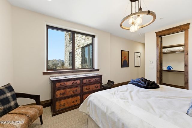 2650 E Cliff Rose Court, Park City, UT 84098