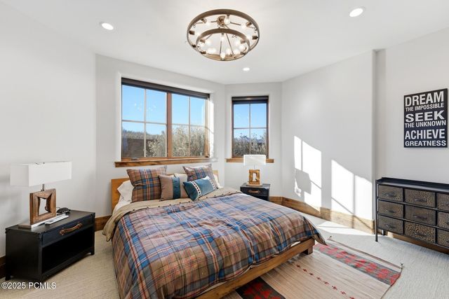 2650 E Cliff Rose Court, Park City, UT 84098