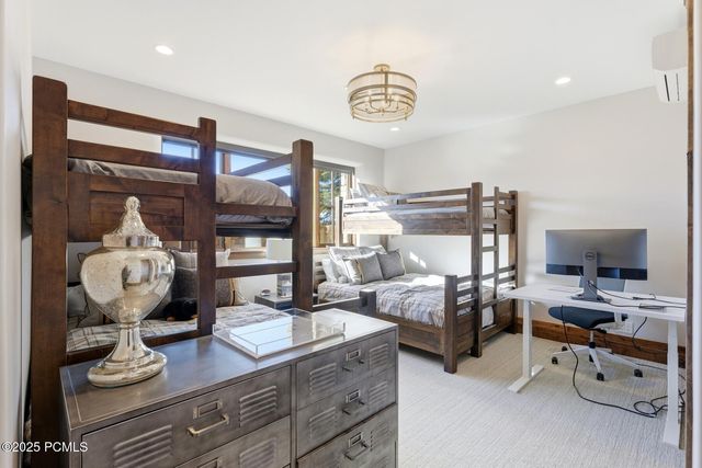 2650 E Cliff Rose Court, Park City, UT 84098