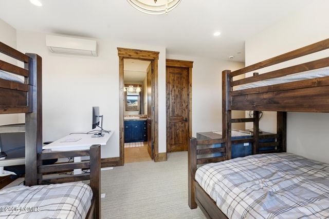 2650 E Cliff Rose Court, Park City, UT 84098