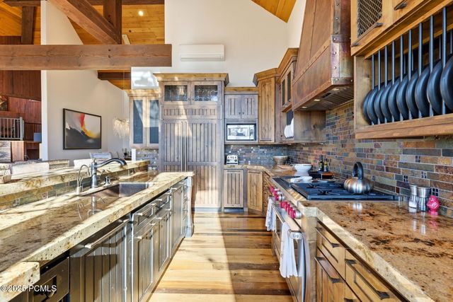 2650 E Cliff Rose Court, Park City, UT 84098