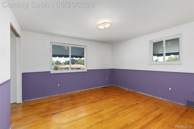 13438 Sebastian Drive, Warren, MI 48088