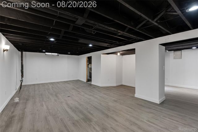 13438 Sebastian Drive, Warren, MI 48088