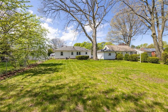 119 Arlidge Drive, Greece, NY 14616