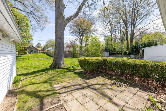 119 Arlidge Drive, Greece, NY 14616