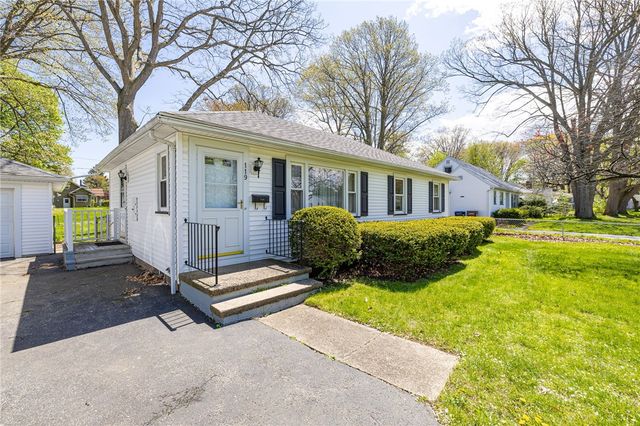119 Arlidge Drive, Greece, NY 14616