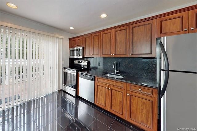 766 Nicolls Avenue I82A, Deer Park, NY 11729