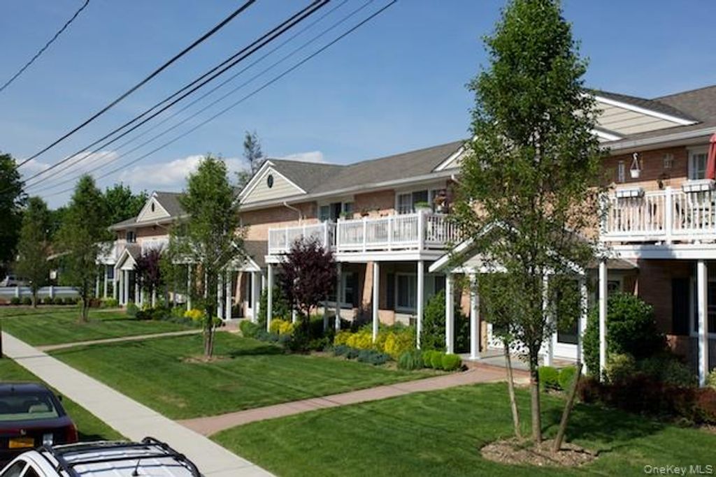 766 Nicolls Avenue I82A, Deer Park, NY 11729