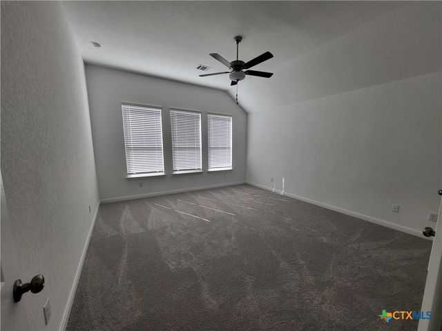 1233 Fox Wing Way, New Braunfels, TX 78132