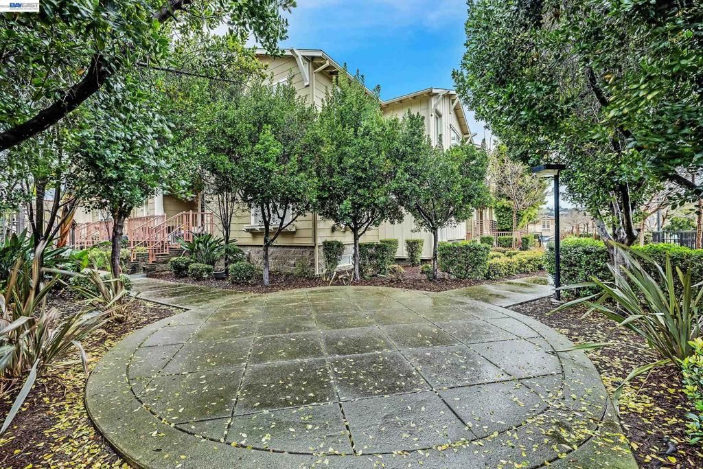 Image 19 of property listing at 1594 Tucker St 56, Oakland, CA 94603