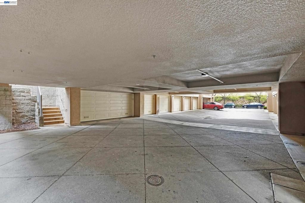 Image 25 of property listing at 1594 Tucker St 56, Oakland, CA 94603