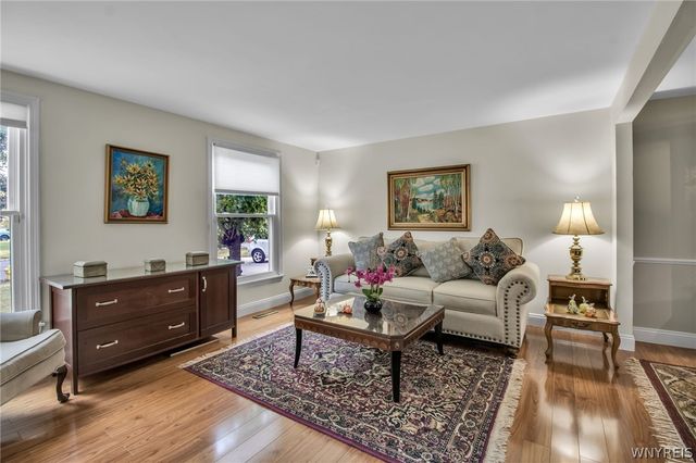 38 Shady Grove Drive, Amherst, NY 14051