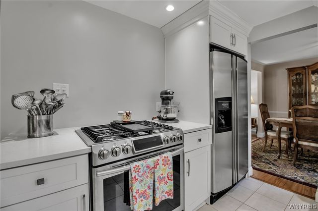 38 Shady Grove Drive, Amherst, NY 14051