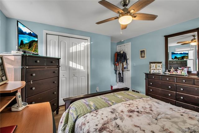 38 Shady Grove Drive, Amherst, NY 14051