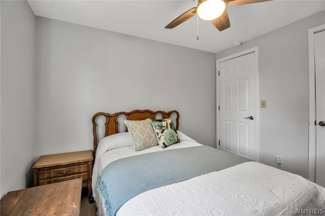 38 Shady Grove Drive, Amherst, NY 14051