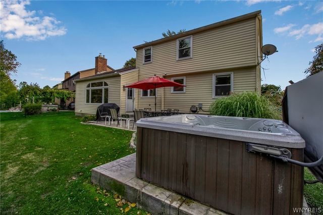 38 Shady Grove Drive, Amherst, NY 14051