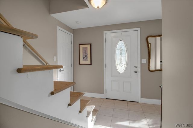 38 Shady Grove Drive, Amherst, NY 14051