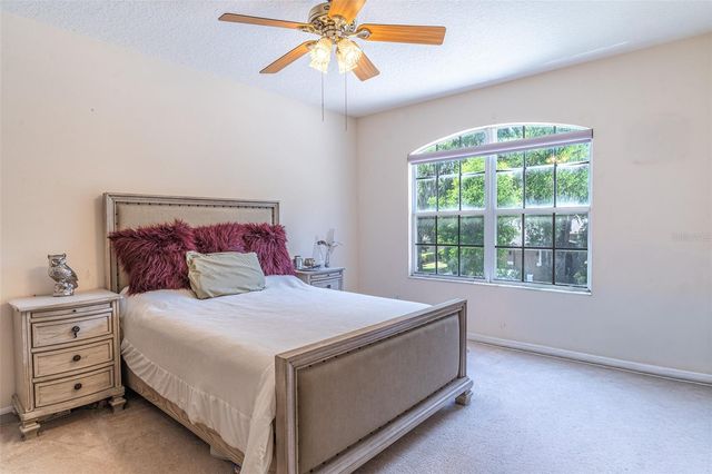 915 HICKORY FORK DRIVE, Seffner, FL 33584