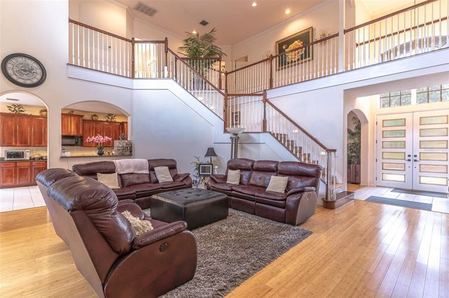 915 HICKORY FORK DRIVE, Seffner, FL 33584