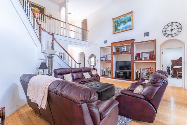 915 HICKORY FORK DRIVE, Seffner, FL 33584