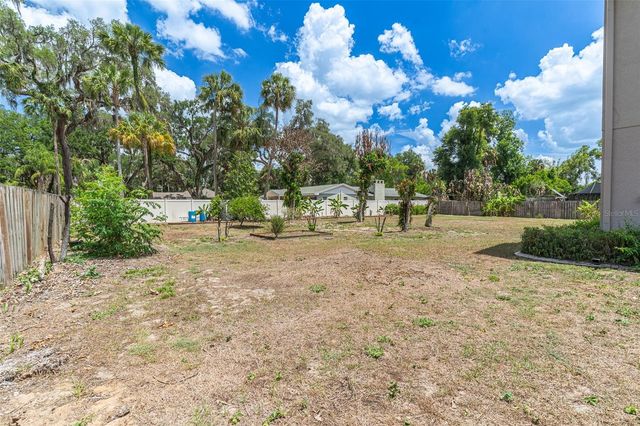 915 HICKORY FORK DRIVE, Seffner, FL 33584