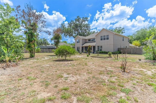 915 HICKORY FORK DRIVE, Seffner, FL 33584