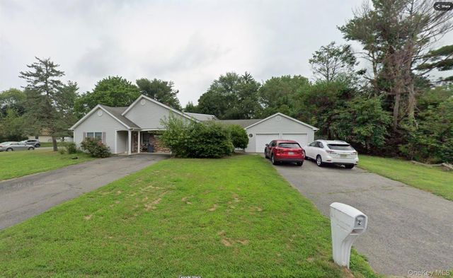 2 Harmon Court, Stony Brook, NY 11790