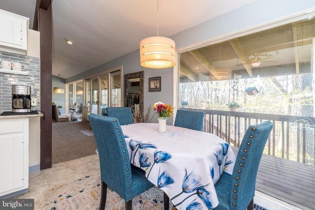 30 FORGE MOUNTAIN DR, Phoenixville, PA 19460