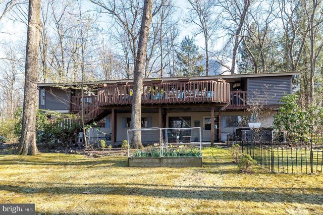 30 FORGE MOUNTAIN DR, Phoenixville, PA 19460