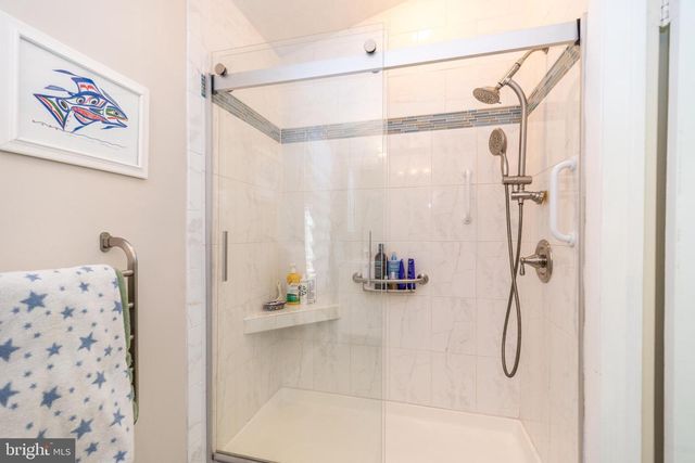 30 FORGE MOUNTAIN DR, Phoenixville, PA 19460