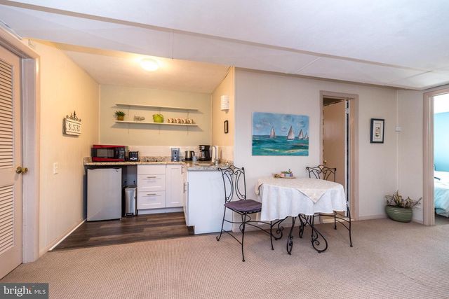 30 FORGE MOUNTAIN DR, Phoenixville, PA 19460