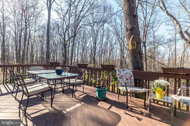 30 FORGE MOUNTAIN DR, Phoenixville, PA 19460