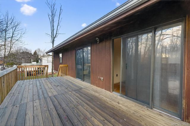 53 Mallory Road, Spring Valley, NY 10977