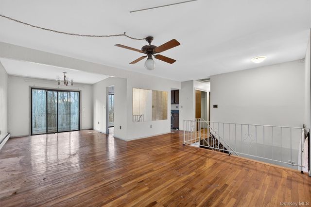 53 Mallory Road, Spring Valley, NY 10977