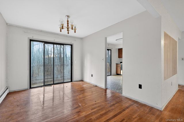 53 Mallory Road, Spring Valley, NY 10977