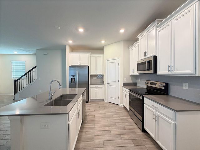 17063 QUICKSILVER AVENUE, Winter Garden, FL 34787