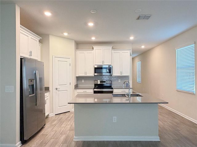 17063 QUICKSILVER AVENUE, Winter Garden, FL 34787