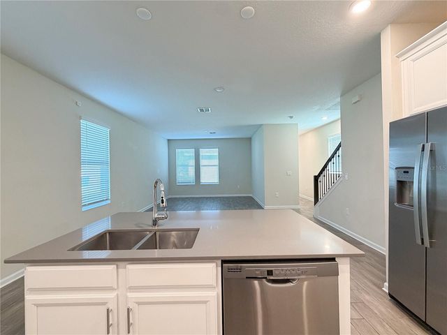 17063 QUICKSILVER AVENUE, Winter Garden, FL 34787