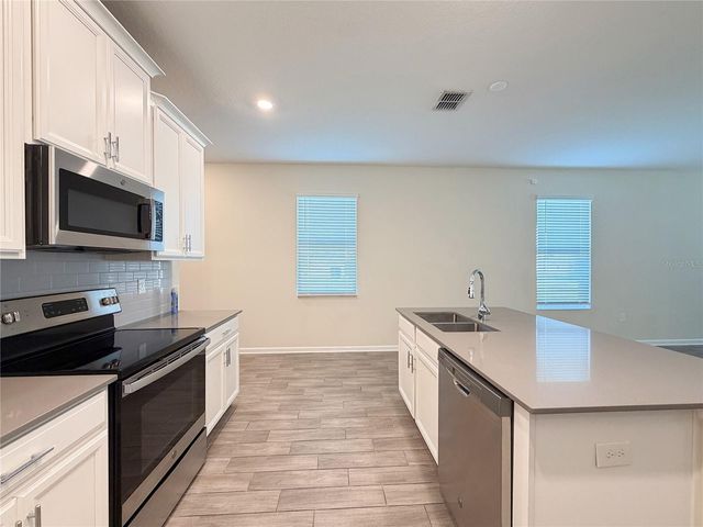 17063 QUICKSILVER AVENUE, Winter Garden, FL 34787